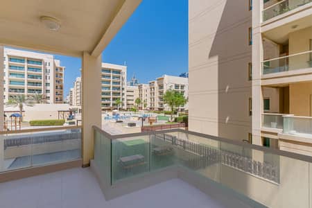 2 Bedroom Flat for Sale in The Greens, Dubai - Thayyal | Spacious Lay Out | pool View | Tenanted 2 Bedroom Flat for Sale in The Greens, Dubai - Thayyal | Spacious Lay Out | pool View | Tenanted