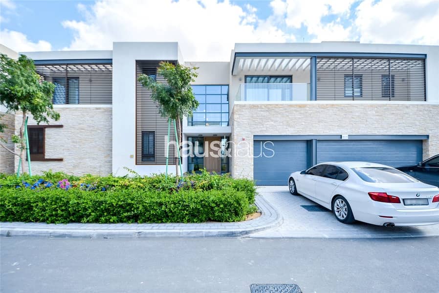 Huge Villas | Brand New | Center of Dubai Huge Villas | Brand New | Center of Dubai