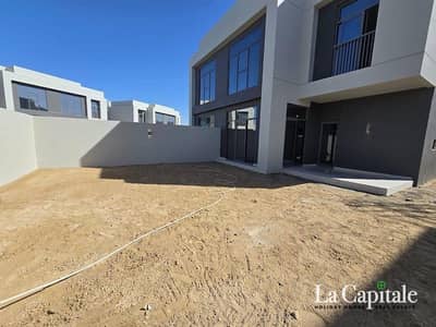3 Bedroom Townhouse for Rent in Dubai South, Dubai - 3 BR SEMI-DETACHED | CLOSED KITCHEN | ALL ENSUITE