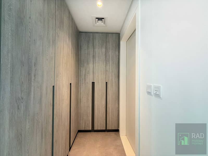 Stylish 1BR in Viera Residence Production City - Image 5