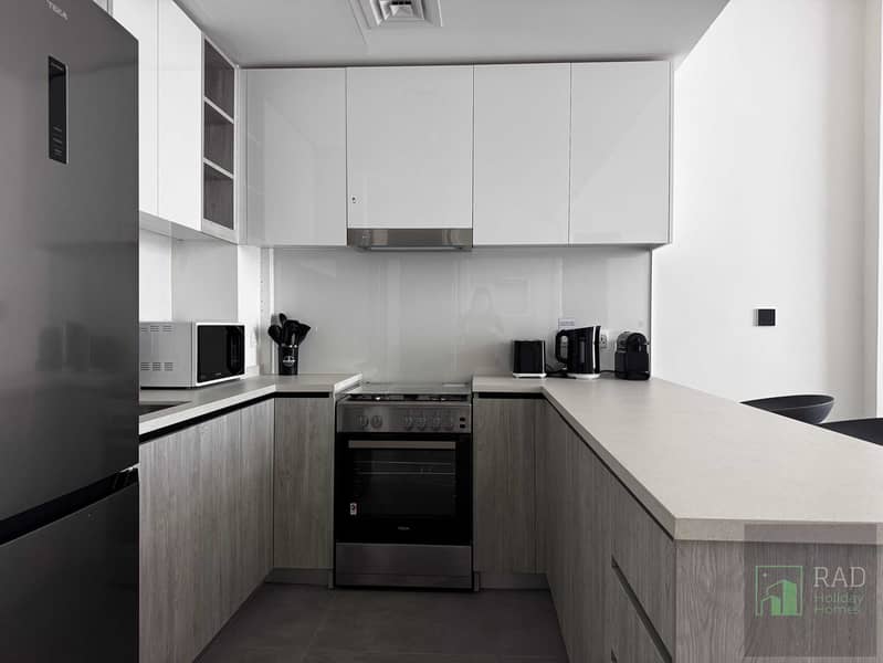 Stylish 1BR in Viera Residence Production City - Image 7
