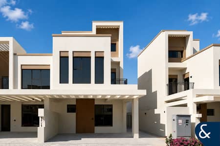 5 Bedroom Townhouse for Sale in DAMAC Lagoons, Dubai - Exclusive | Keys In Hand | View Today