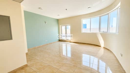 2 Bedroom Apartment for Rent in Bu Daniq, Sharjah - WhatsApp Image 2026-06-12 at 11.48. 23 AM. jpeg 2 Bedroom Apartment for Rent in Bu Daniq, Sharjah - WhatsApp Image 2026-06-12 at 11.48. 23 AM. jpeg