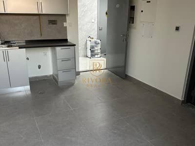 Office in Affitto a Deira, Dubai - WhatsApp Image 2026-06-11 at 18.55. 26 (2). jpeg