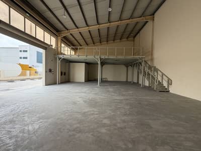 Warehouse te Huur in Dubai Investment Park (DIP), Dubai - Magazijn in Dubai Investment Park (DIP)，Dubai Investment Park 1, 228280 AED - 15463042