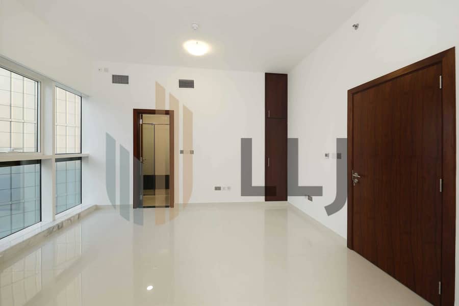 11 0V9A0972. jpg