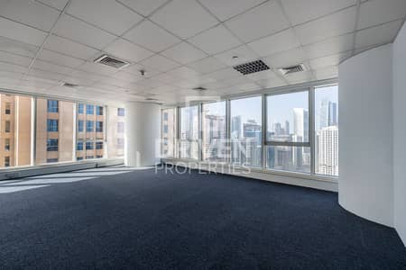 Office for Rent in Business Bay, Dubai - Ready to Move in | Burj Khalifa and Canal View