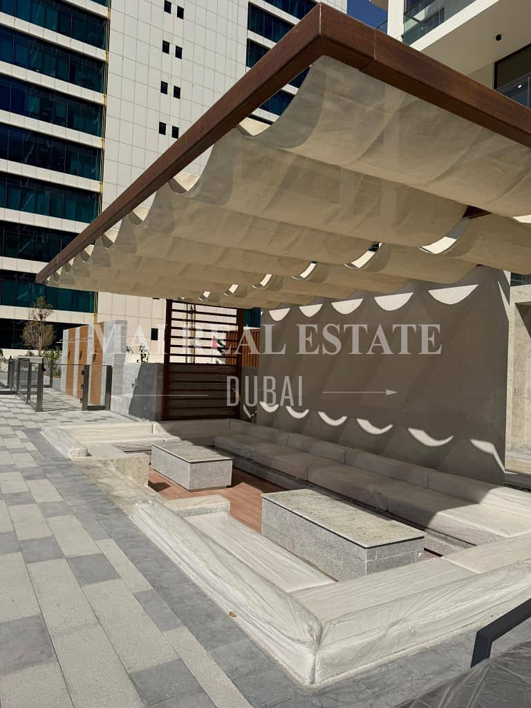 BURJ KHALIFA AND PARK VIEW | SPACIOUS 1 BHK WITH LAUNDRY ROOM | CENTER OF DUBAI | BRAND NEW | EXCLUSIVE UNIT - Image 15