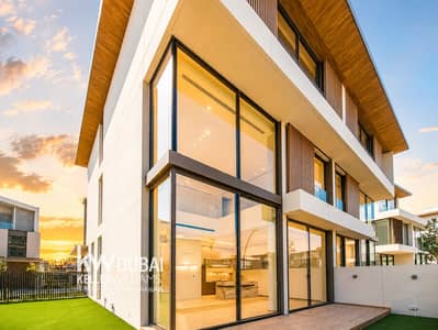 3 Bedroom Villa for Sale in Nad Al Sheba, Dubai - Rare G+2 Twin | Private Lift | Oversized Plot 3 Bedroom Villa for Sale in Nad Al Sheba, Dubai - Rare G+2 Twin | Private Lift | Oversized Plot