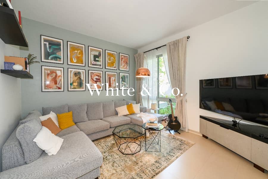 Great Condition | Vacant | Private Plot Great Condition | Vacant | Private Plot