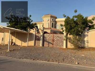 5 Camere Villa in Affitto a Shamal, Ras Al Khaimah - WhatsApp Image 2026-06-11 at 6.06. 25 PM. jpeg 5 Camere Villa in Affitto a Shamal, Ras Al Khaimah - WhatsApp Image 2026-06-11 at 6.06. 25 PM. jpeg