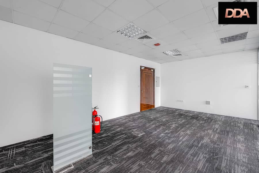 10 Churhill office 607-3. jpg