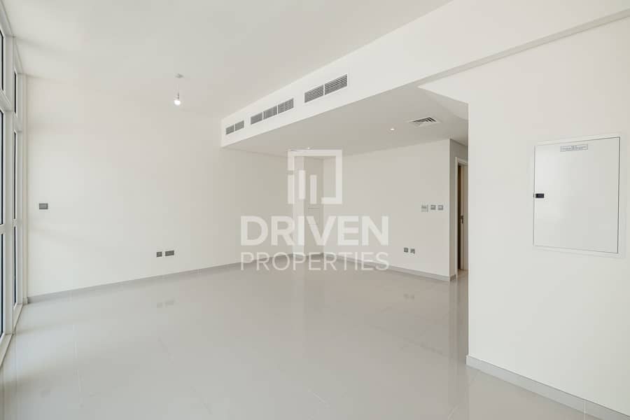 Vacant | Opportunity Deal | Exclusive | Type R2M14 Vacant | Opportunity Deal | Exclusive | Type R2M14
