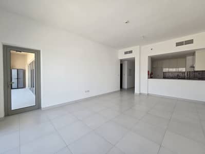 2 Bedroom Apartment for Rent in Motor City, Dubai - Corner Unit / Road View / Large Interiors