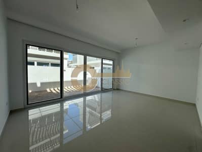 4 Bedroom Townhouse for Sale in DAMAC Hills 2 (Akoya by DAMAC), Dubai - WhatsApp Image 2026-06-06 at 12.37. 32 PM. jpeg 4 Bedroom Townhouse for Sale in DAMAC Hills 2 (Akoya by DAMAC), Dubai - WhatsApp Image 2026-06-06 at 12.37. 32 PM. jpeg