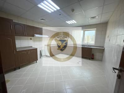 2 Cпальни Апартаменты в аренду в Аль Маджаз, Шарджа - WhatsApp Image 2026-06-03 at 7.20. 17 PM (2). jpeg 2 Cпальни Апартаменты в аренду в Аль Маджаз, Шарджа - WhatsApp Image 2026-06-03 at 7.20. 17 PM (2). jpeg