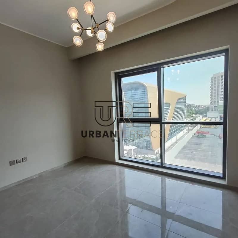 SPACIOUS UNIT | VACANT & READY TO MOVE IN | NEAR METRO - Image 9