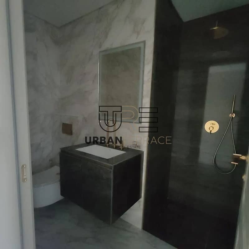 SPACIOUS UNIT | VACANT & READY TO MOVE IN | NEAR METRO - Image 12