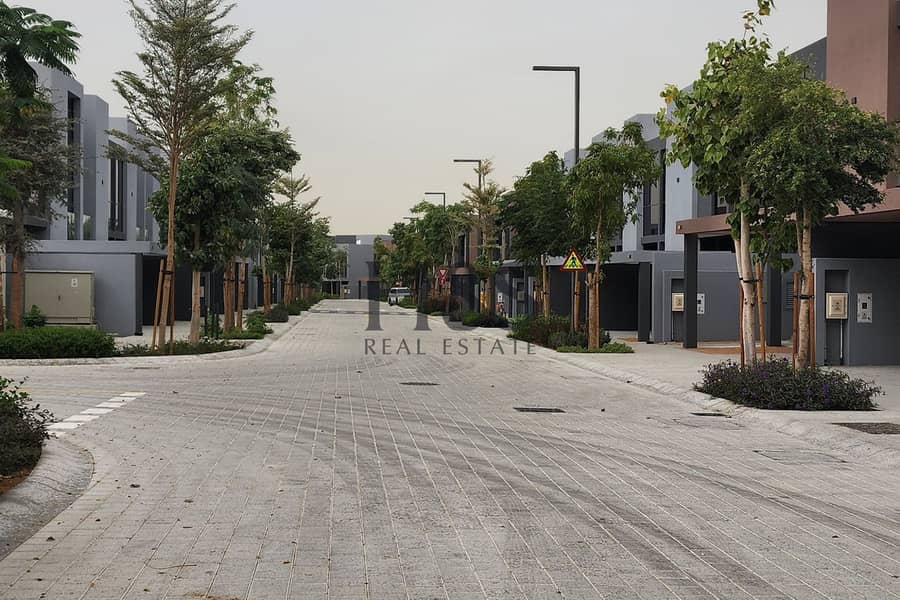 AED 300,000 Below Market | 3BR Middle Townhouse in Azalea, Masaar AED 300,000 Below Market | 3BR Middle Townhouse in Azalea, Masaar