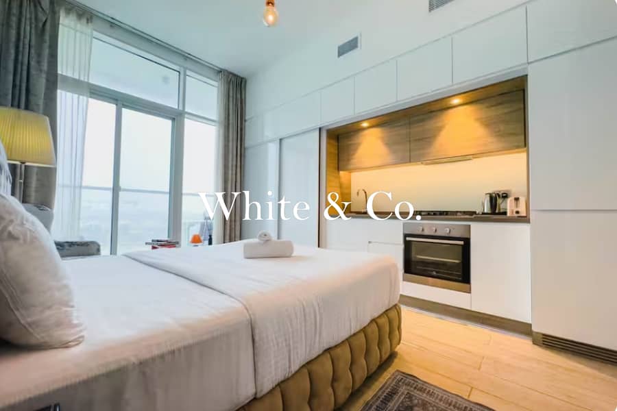 Vacant now | Modern | Best Price Vacant now | Modern | Best Price