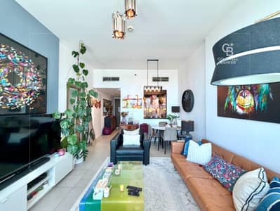 1 Bedroom Flat for Sale in Jumeirah Village Circle (JVC), Dubai - Fully Furnished | Pool and Sunset View | VOT