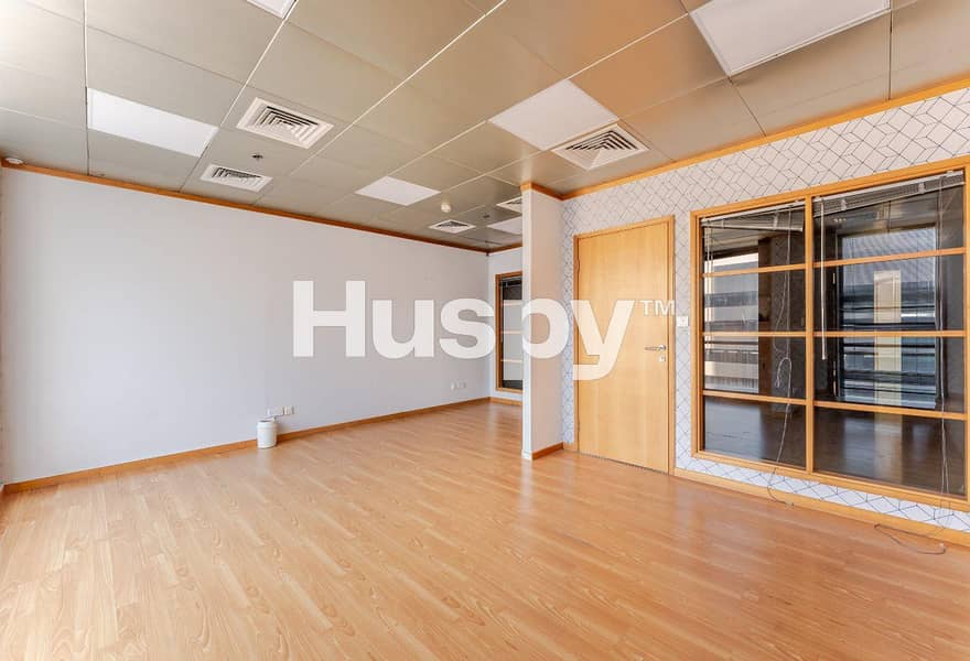 Vacant | Unfurnished | Near Metro Vacant | Unfurnished | Near Metro
