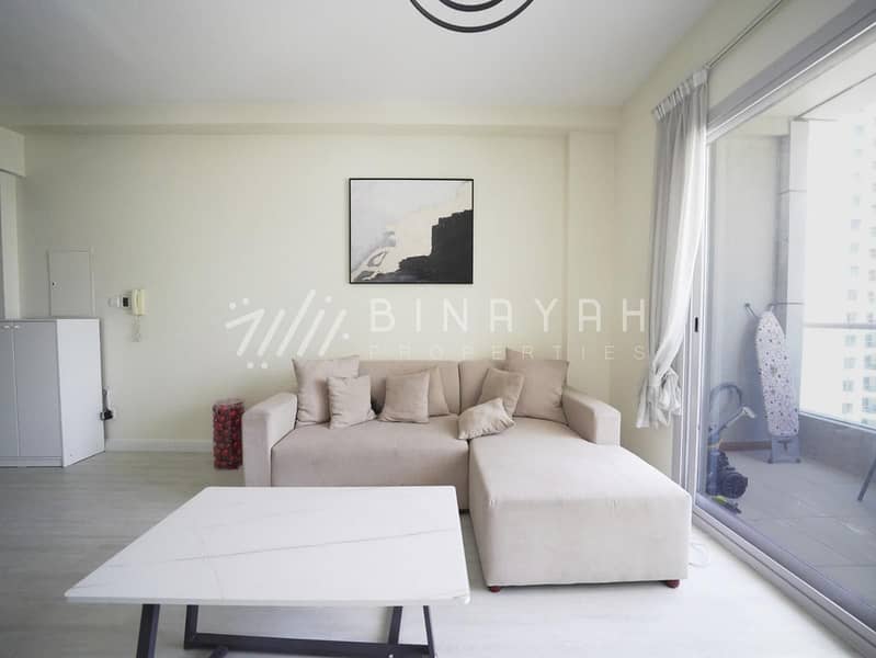 Luxury Upgraded | Chiller Free | Near to Metro Luxury Upgraded | Chiller Free | Near to Metro