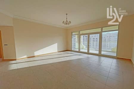 2 Schlafzimmer Wohnung zum zur Miete in Palm Jumeirah, Dubai - Wohnung in Palm Jumeirah，Shoreline Apartments，Al Tamr, 2 schlafzimmer, 180000 AED - 15466048