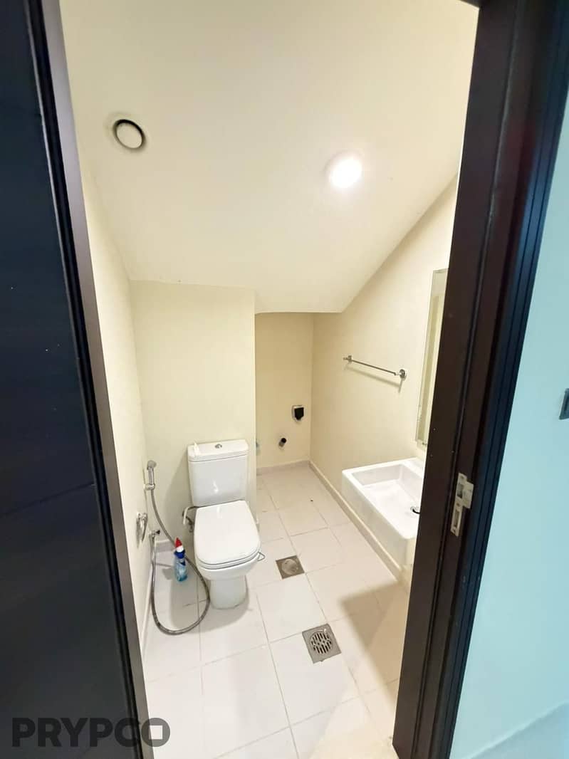 10 WhatsApp Image 2026-05-18 at 16.38. 21. jpeg