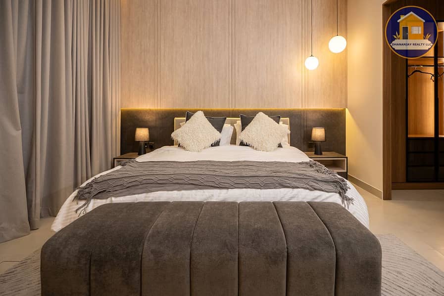 5 bedroom in a 2 bedroom apartment for sale in Tulip Oasis 11 Majan. jpg