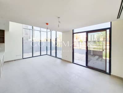 4 Bedroom Townhouse for Sale in Mudon, Dubai - Big Plot I On The Park I Open For Mortgage