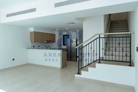 5 Bedroom Townhouse for Rent in DAMAC Lagoons, Dubai - UPGRADED 5BR TOWNHOUSE | MIDDLE UNIT | FAMILY HOME 5 Bedroom Townhouse for Rent in DAMAC Lagoons, Dubai - UPGRADED 5BR TOWNHOUSE | MIDDLE UNIT | FAMILY HOME