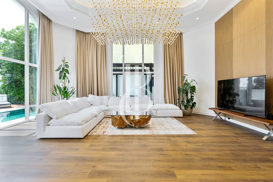 Luxury 4BR Garden Home | Burj Al Arab Views Luxury 4BR Garden Home | Burj Al Arab Views