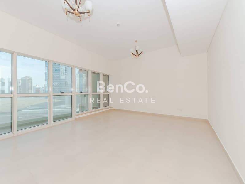 2 Bedrooms | Business Tower | Near To Metro 2 Bedrooms | Business Tower | Near To Metro