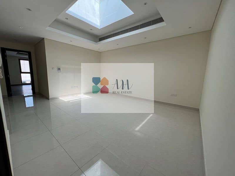 2 VILLA10 2.0. jpg
