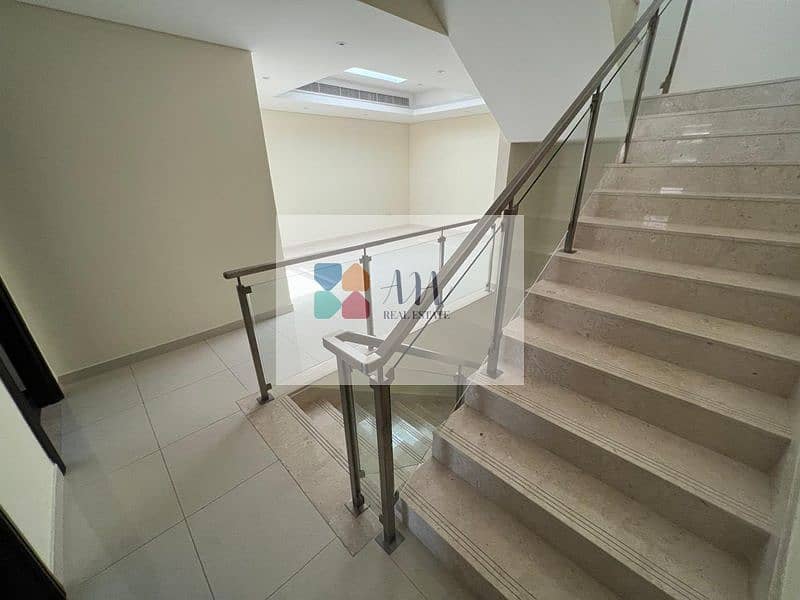 6 VILLA1 2.0. jpg