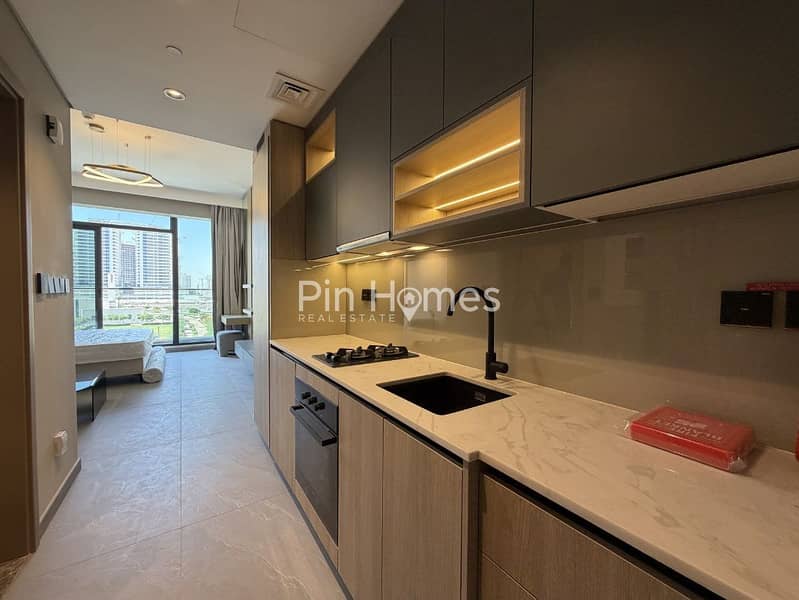Park View | Fully Furnished | Brand New - Image 3