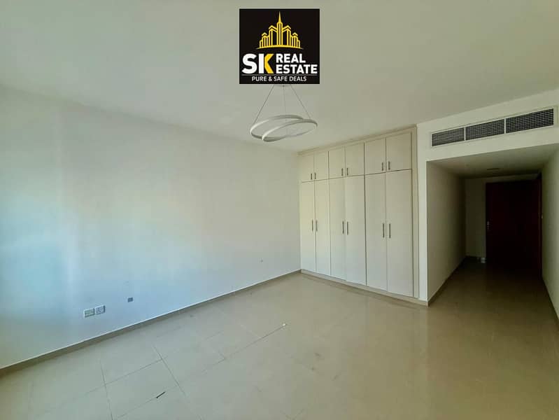 8 1000157446. jpg