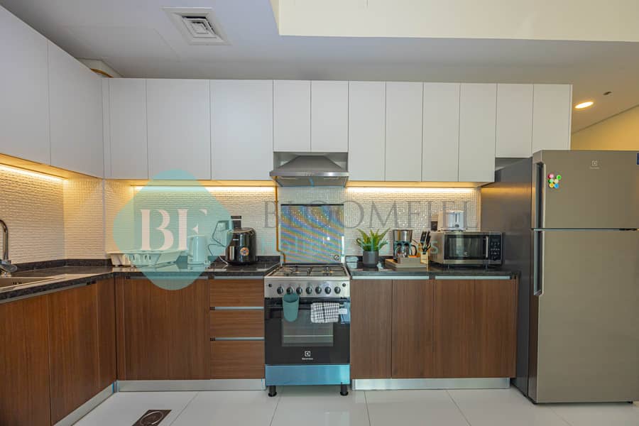 10 Kitchen 3. jpg