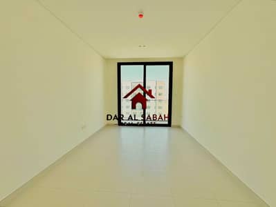2 Bedroom Apartment for Rent in Aljada, Sharjah - f8a0f7eb-eb06-48fe-a729-ead082189a66. jpg 2 Bedroom Apartment for Rent in Aljada, Sharjah - f8a0f7eb-eb06-48fe-a729-ead082189a66. jpg