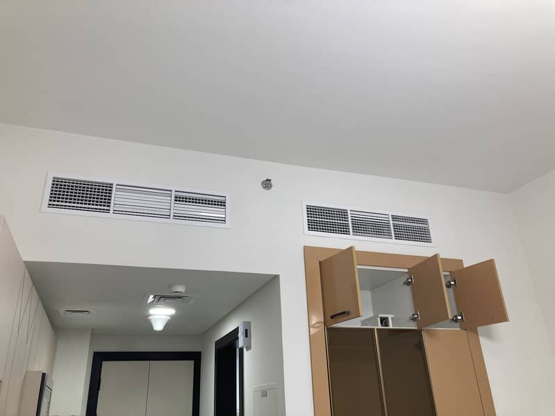 7 805 wall cabinet 4. jpg