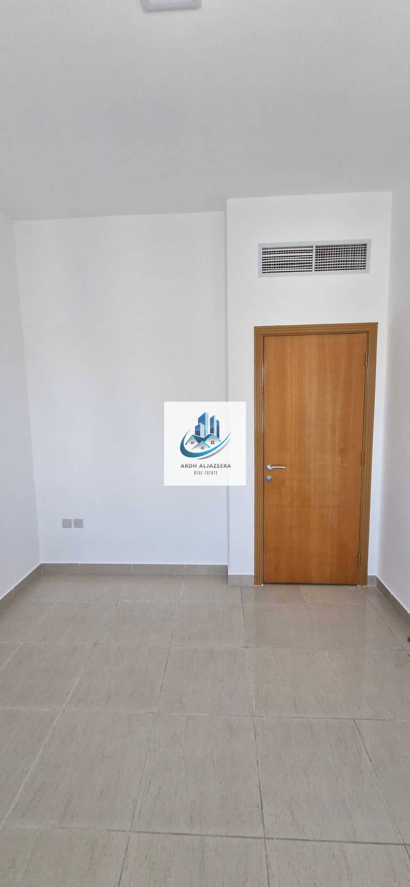 4 43350. jpg