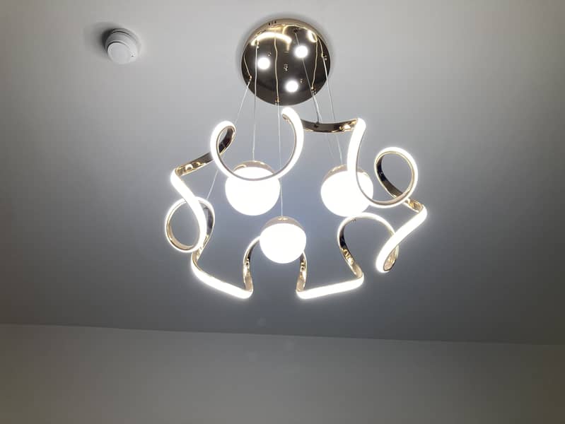 13 805 ceiling 1. jpg