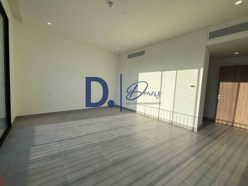 17 7d801ca9-beba-4fa7-92d1-feb26db5afa5. jpg