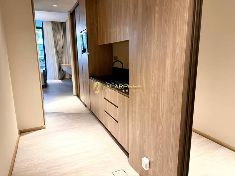 Fully Furnished | Community View | Premium Quality - Image 9