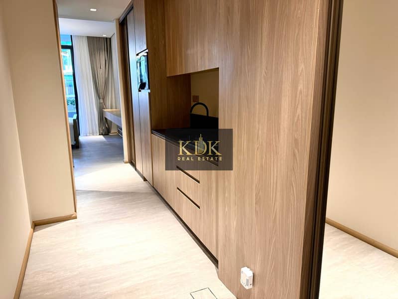 High End Quality | Fully Furnished | Call Now - Image 7