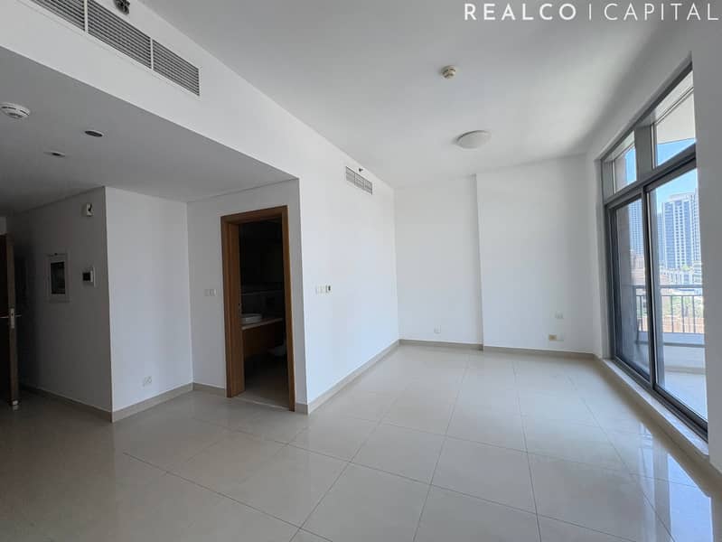 Studio | Balcony | 496 Sq. Ft. | Claren Tower 1 | Walk to Dubai Mall | Vacant Studio | Balcony | 496 Sq. Ft. | Claren Tower 1 | Walk to Dubai Mall | Vacant