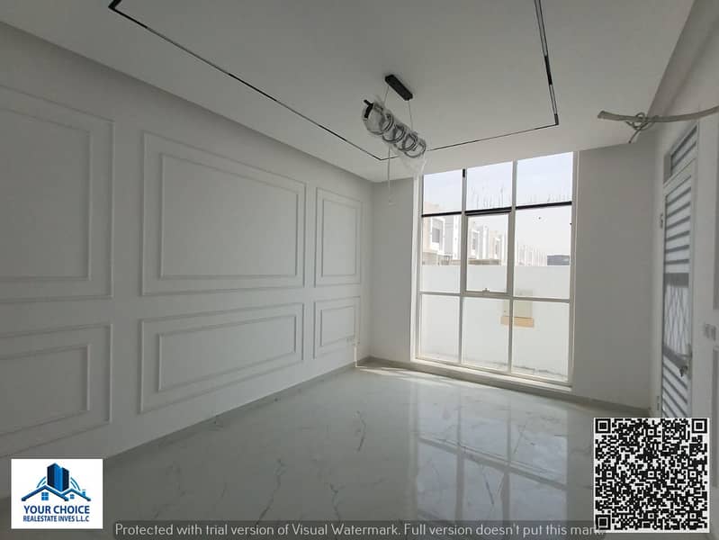 4 0f803bcd-0271-4ddb-951d-8fb2e7ed0f19. jpg