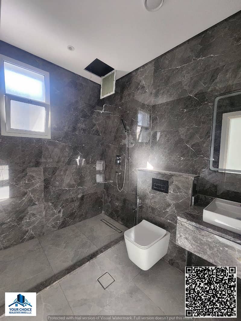 27 868dd80c-939a-4f6d-a1d9-9bcf573e3f89. jpg