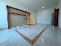 شقة في شارع حمدان 2 غرف 95000 درهم - 15475309